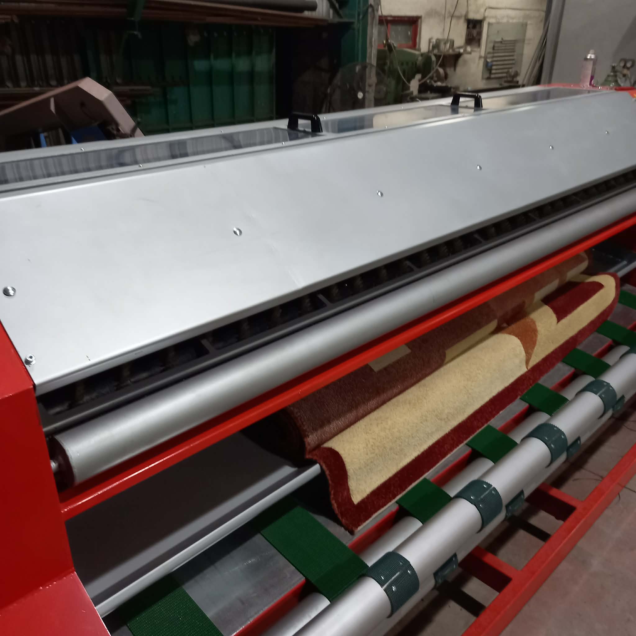 Μηχάνημα χαλιών Τιναχτήρι Χαλιών - Αφοί Κατσάμπα